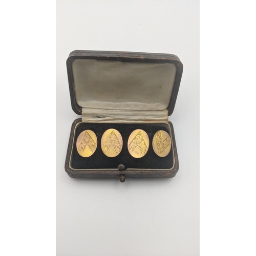 240 - A pair of 9ct gold cufflinks, 5.2g
Location:CAB7
If there is no condition report shown, please reque... 