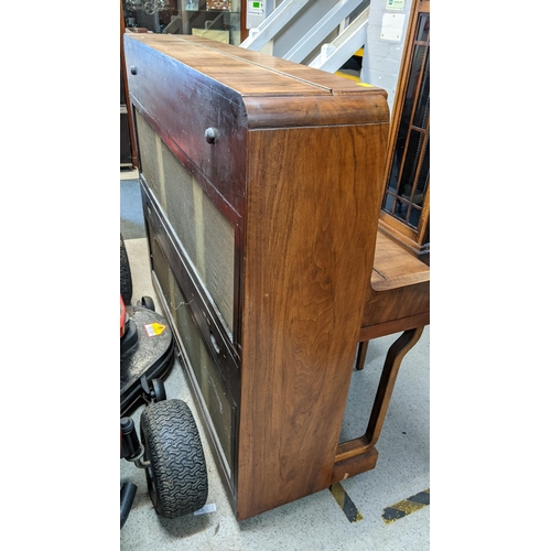 422 - A Collard & Collard walnut framed upright piano, 127.5cm h x 142cm w
Location: FOYER
If there is no ... 