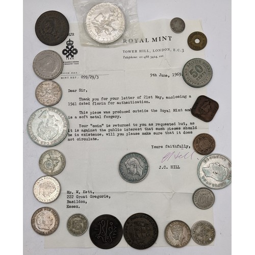 87 - Mixed Coins of Interest - to include, 1930 2.5 Gulden, and other Netherlands examples, 1968 Mexico 2... 