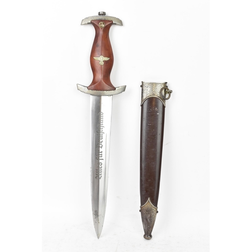 178 - A WWII Second World War Third Reich Nazi German SA Officers dress dagger and scabbard, the dagger ha... 