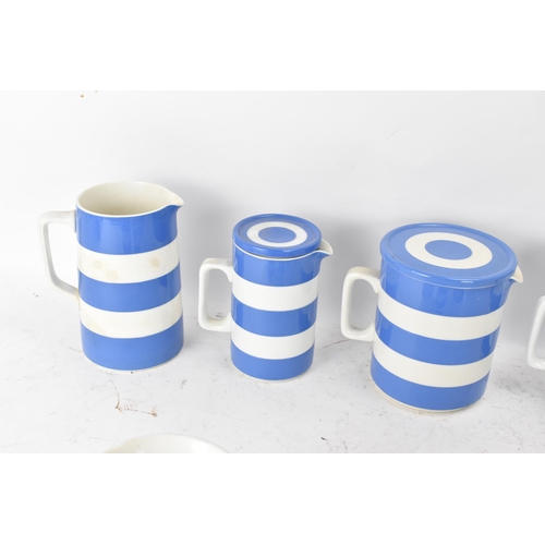 233 - A collection of mid/late 20th century T.G Green Cornish ware blue and white kitchen items to include... 