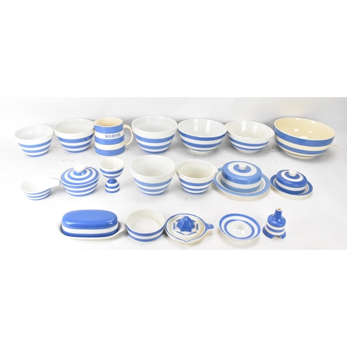 236 - A collection of mid/late 20th century T.G Green Cornish ware blue and white kitchen items to include... 