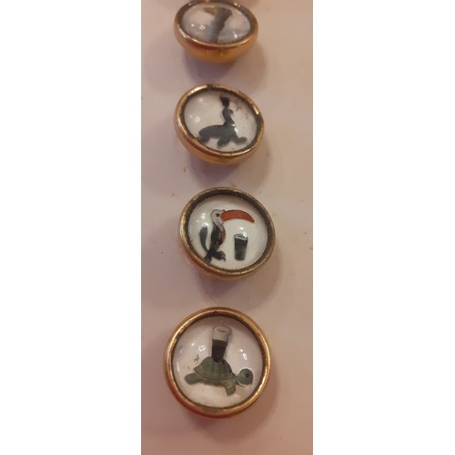 60 - A 1950's boxed set of 6 Guiness promotional waistcoat buttons. Location: CAB
If there is no conditio... 