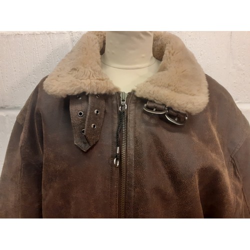 65 - A 'New River' gents brown leather and fleece lined flying style jacket, size M (approx 44