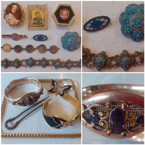 61 - A quantity of costume jewellery and collectables to include a Sterling silver and enamelled brooch, ... 