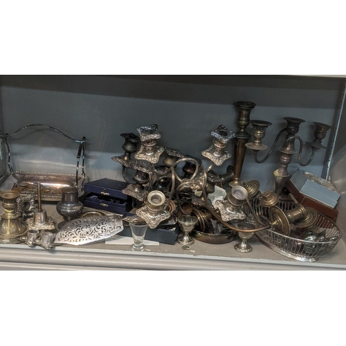 390 - A mixed lot to include silver plated candlesticks, silver pin dish, silver topped shakers, coins and... 