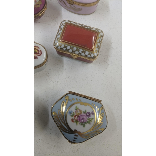 66 - A collection of early 20th century and later Limoges trinket boxes
Location:A3B
If there is no condi... 