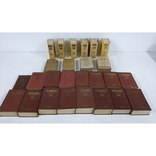 127 - A large collection of Wisden Cricketers Almanack editions from the 46th Edition in 1909 to 2018 Loca... 