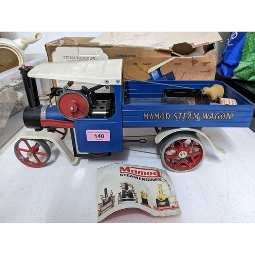 140 - A boxed Mamod steam engine SW1
Location:1.4
If there is no condition report shown, please request