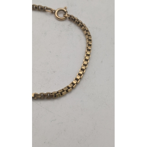 15 - A 9ct gold box link bracelet 17.5cm L 5.7g
Location: CAB 3
If there is condition report shown, pleas... 