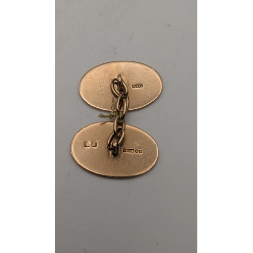 18 - A pair of 9ct gold cufflinks with floral engraved detail 7.8g
Location: CAB 3
If there is condition ... 