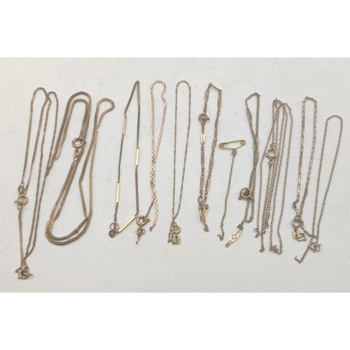 19 - A group of 9ct gold broken necklaces and bracelets total weight 13g
Location: CAB 3
If there is cond... 