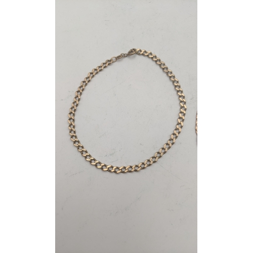 31 - Two 9ct gold ladies bracelets to include a three strand bracelet together with one other total weigh... 