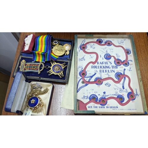 25 - Collectables to include a silver gilt Buffalo Grand Council medal, two World War 1 medals 89191 PTE ... 