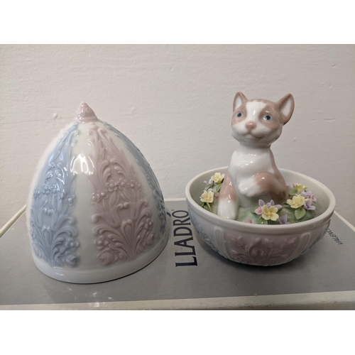 408 - Cat related Lladro figures to include 'Purr-Fect', 'Cat and Mouse' and 'Kitty Surprise' and 'Bedtime... 