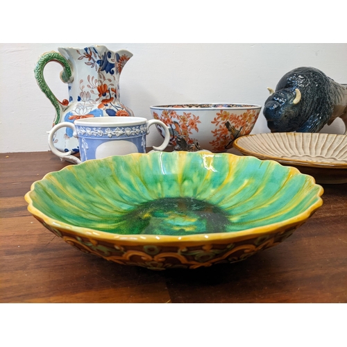 442 - Ceramics to include a Masons jug, a Majolica style bowl, a Bursley ware dragon design bowl, a studio... 