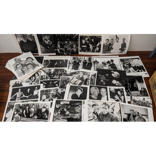 489 - Music publicity stills B&W, approx 100 to include Power Station, Hazel O'Connor, Mary Chain, Kurt Br... 