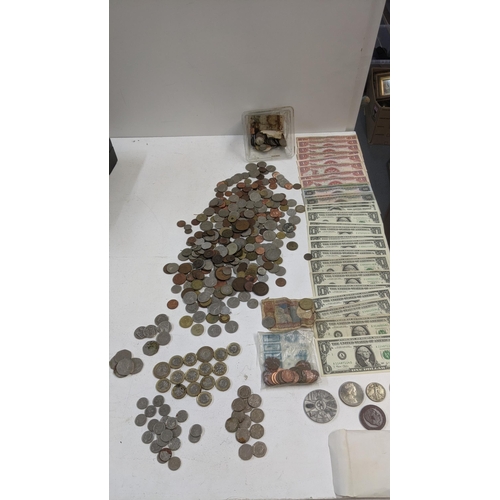 510 - Mixed British coinage and foreign coins together with American bank notes and others
Location:CAB
If... 