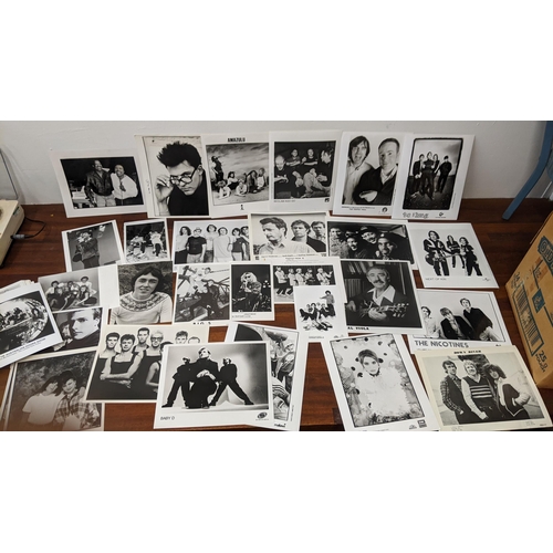 524 - Music publicity stills B&W, approx 100 to include Live Aid, Paul Young, Little Richard, John Leyton,... 