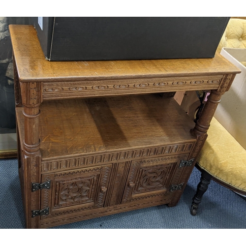 621 - Two reproduction oak carved cabinets, each having cupboard doors
Location:RAB