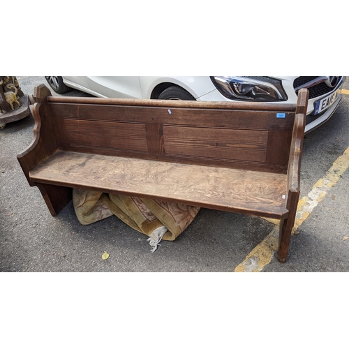 332 - A Victorian pine panelled pew, 87cm high x 160cm wide
Location:RC
If there is no condition report sh... 