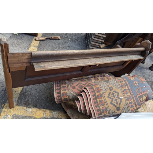 332 - A Victorian pine panelled pew, 87cm high x 160cm wide
Location:RC
If there is no condition report sh... 