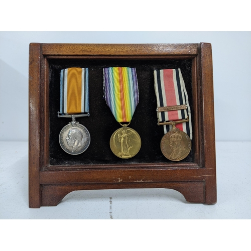 273 - A WWI campaign medal group comprising BWM & Victory medal named to 33604 Pte. H Stevens R.Berks R, w... 