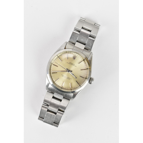 10 - A Rolex Oyster Perpetual, chronometer, automatic, gents, stainless steel wristwatch, circa 1966, hav... 