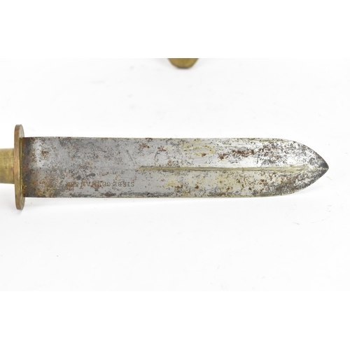 105 - A British diver's knife, double edged blade 7½