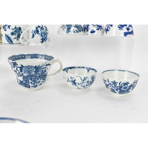 127 - A selection of mainly 18th century English porcelain to include a Worcester and Caughley blue and wh... 