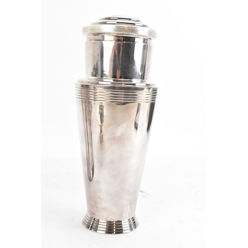 186 - Keith Murray for Mappin & Webb - An Art Deco silver plated cocktail shaker, 22.5cm high, numbered W2... 