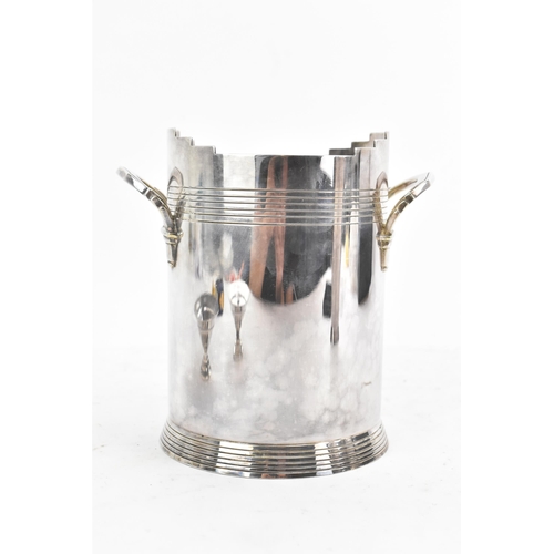 186 - Keith Murray for Mappin & Webb - An Art Deco silver plated cocktail shaker, 22.5cm high, numbered W2... 