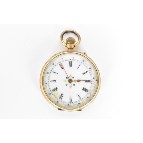 22 - An early 20th century 9ct gold, open face, key-less wound fob watch, the white enamel dial having Ro... 