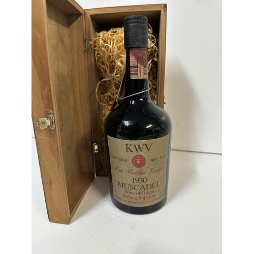 103 - KWV - a late bottle Vintage 1930s Muscadel,  
Location: shelf 3
If there is no condition report show... 