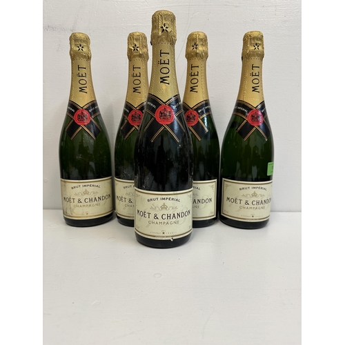 15 - Five bottles of Moet & Chandon Champagne, 5 x 75ml, Location:
If there is no condition report shown,... 