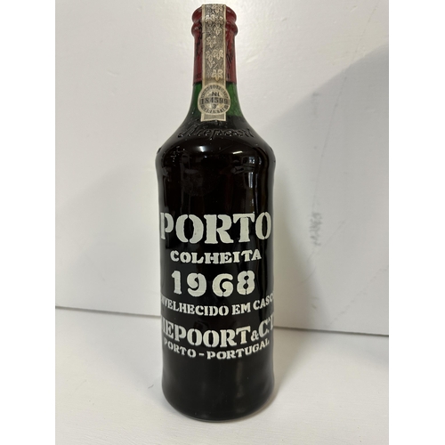 26 - A single bottle of Coltleita 1968 Vintage Port,  Location:
If there is no condition report shown, pl... 