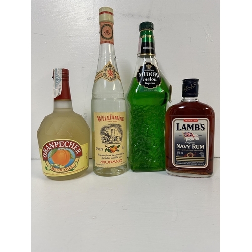 48 - One half bottle of Lamb's Navy rum, 37.5cl, 40%, one bottle of Granpecher (peach liqueur) 70cl, 20% ... 