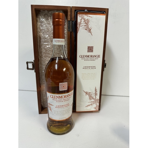 97 - A single bottle of Glenmorangie, A Midwinter Night's Dram, 70cl,  Location: shelf 3
If there is no c... 