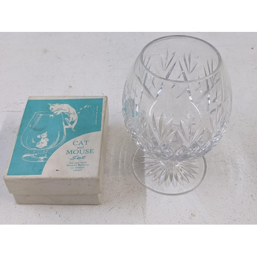 420 - A novelty cat and mouse drinking set with crystal cut brandy glasses, boxed
Location:7.2
If there is... 