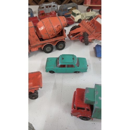 480 - A small collection of toy cars to include Diecast, Matchbox, Lesney examples
Location:1.3
If there i... 