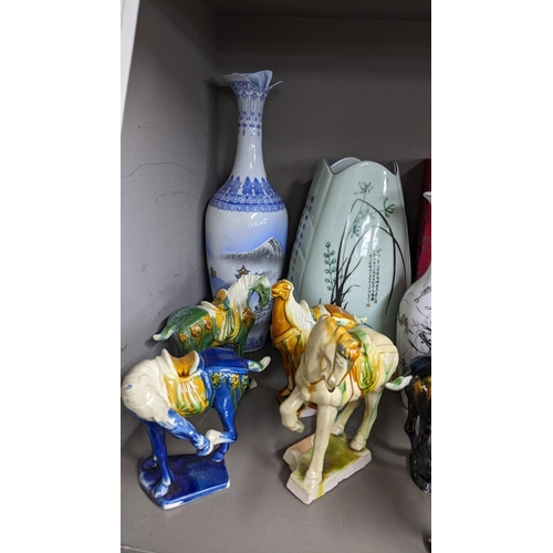 541 - Mixed Chinese porcelain to include three famille rose jars, a bottle neck vase, celadon glazed vase ... 