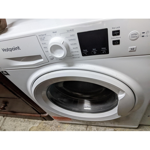 467 - A Hotpoint Inverter Motor washing machine and dryer Location:G
If there is no condition report shown... 