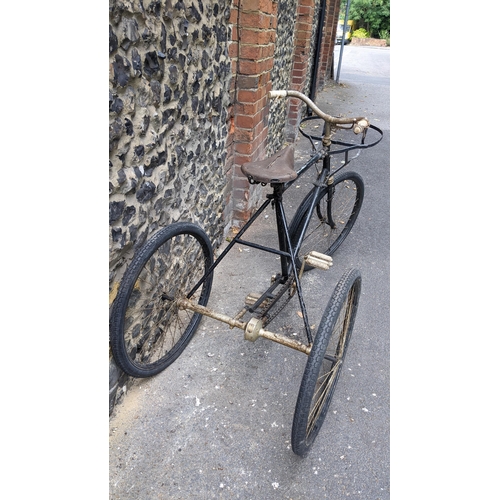 198 - An early Singers gents tricycle, circa 1806/1900, having an Abingdon rear hub and 1 inch block chain... 