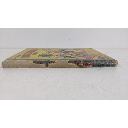 58 - The Magic Beano book from 1947 by D.C. Thomson & Co. Ltd
Location:BWR
If there is no condition repor... 