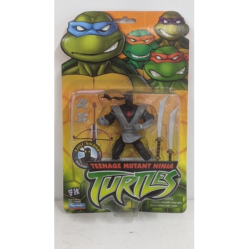 62 - Teenage Mutant Ninja Turtles figure to include;  Shredder No 1540247, Foot soldier - No 154028 and D... 