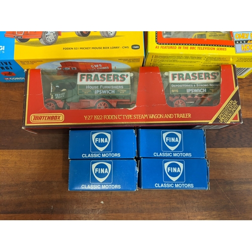 71 - Mixed boxed die cast vehicles to include a Corgi Classic 13602 Foden S