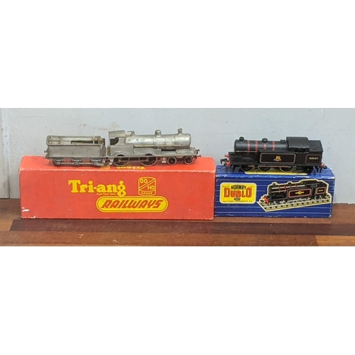 79 - A OO gauge Hornby Dublo 3217 0-6-2 tank locomotive B.R. with number 69567 and a Triang Railways unpa... 