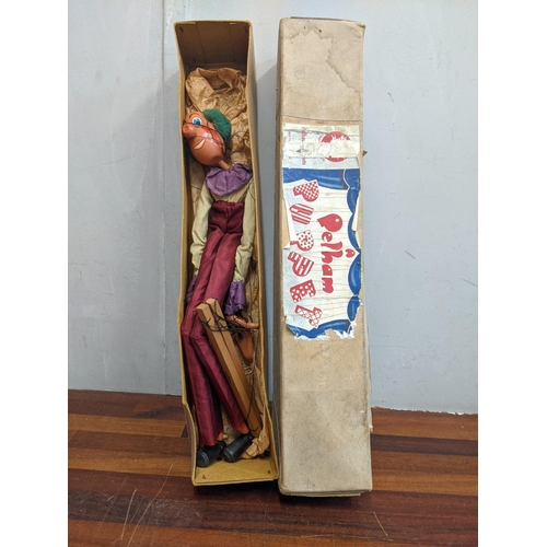 92 - A Lanky Man Pelham Puppet in its original box Location:A4B
If there is no condition report shown, pl... 