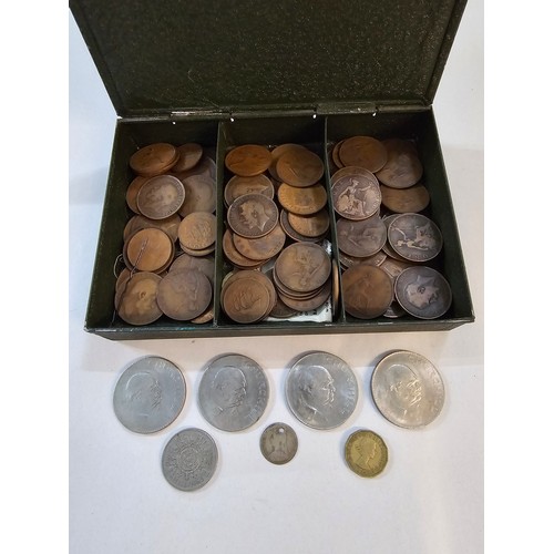 144 - A collection of Victorian and later British coins, comprising of mostly pennies along with Churchill... 