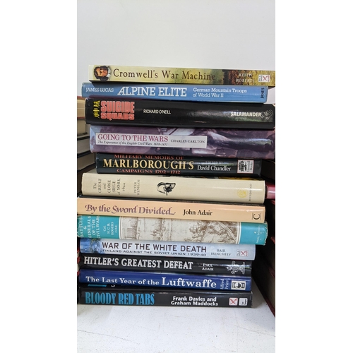 432 - Mixed war-related books to include a Folio Society The Siege of Delhi by Richard Barter, The History... 